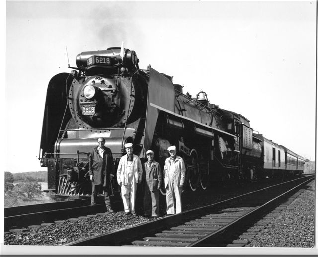 CNR 6218 and crew  last run  7-4-71 small.jpg