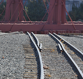 111029 Dual-Gauge Turntable, Nevada State Railway Museum, Carson City, NV S1.jpg