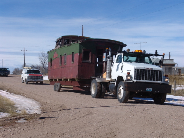 caboose move 019.JPG