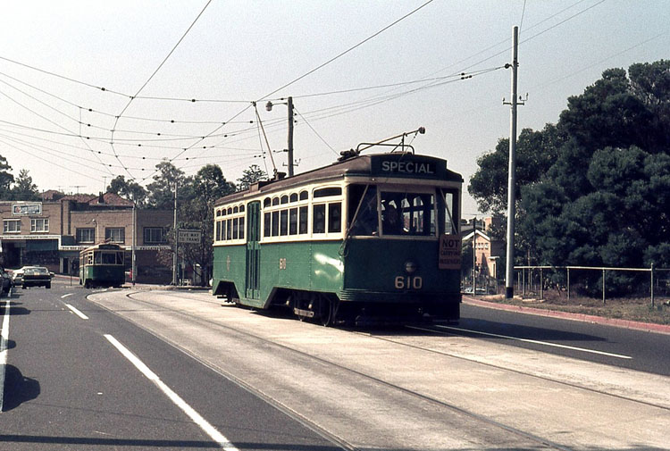 Melbourne Y-1 No. 610 in 1978 R.jpg