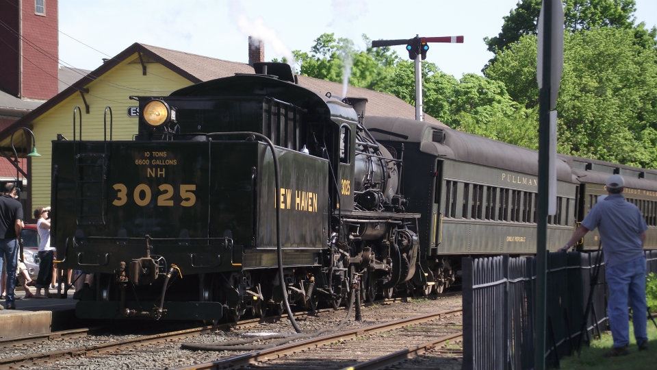 182378_402071963171090_100001048702239_1219103_1869515276_n.jpg