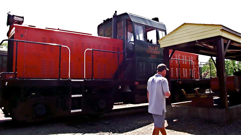 0901 broadside.jpg