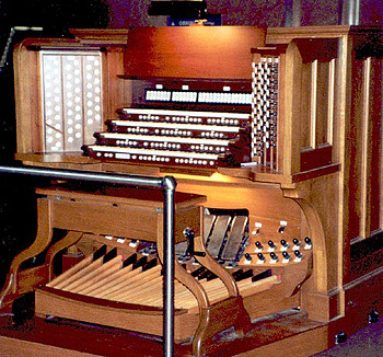 cincinnati_museum_console_lg2.jpg