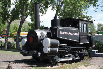 06-Manitou-Pikes-Peak-No-1.jpg