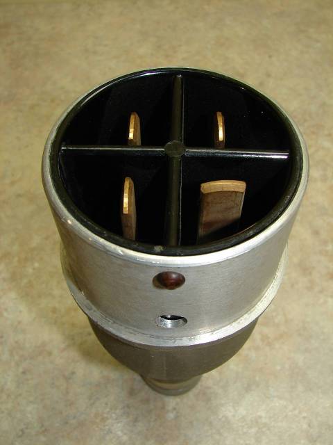 Plug B 480x640 2.jpg