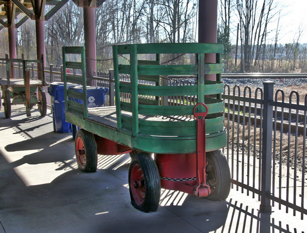 BaggageCart-121214 Selma, NC sm.JPG