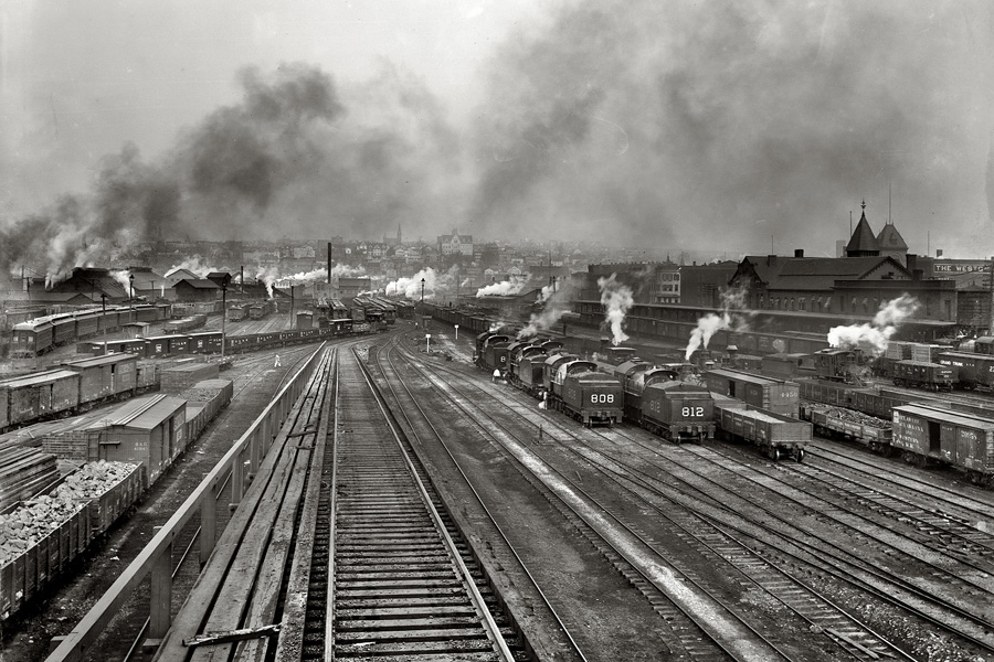 DLW Yards Steamtown 4a7312a LR Shorpy.jpg