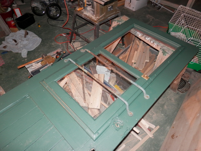 caboose door 002.JPG