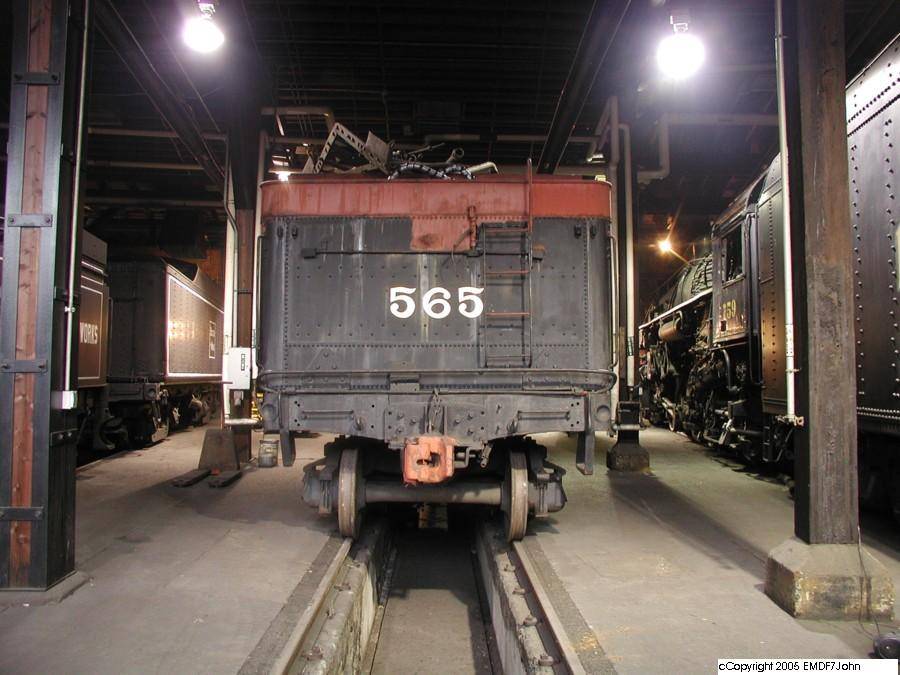 RR565Rear.jpg