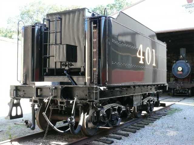 401 tender 3 small.jpg
