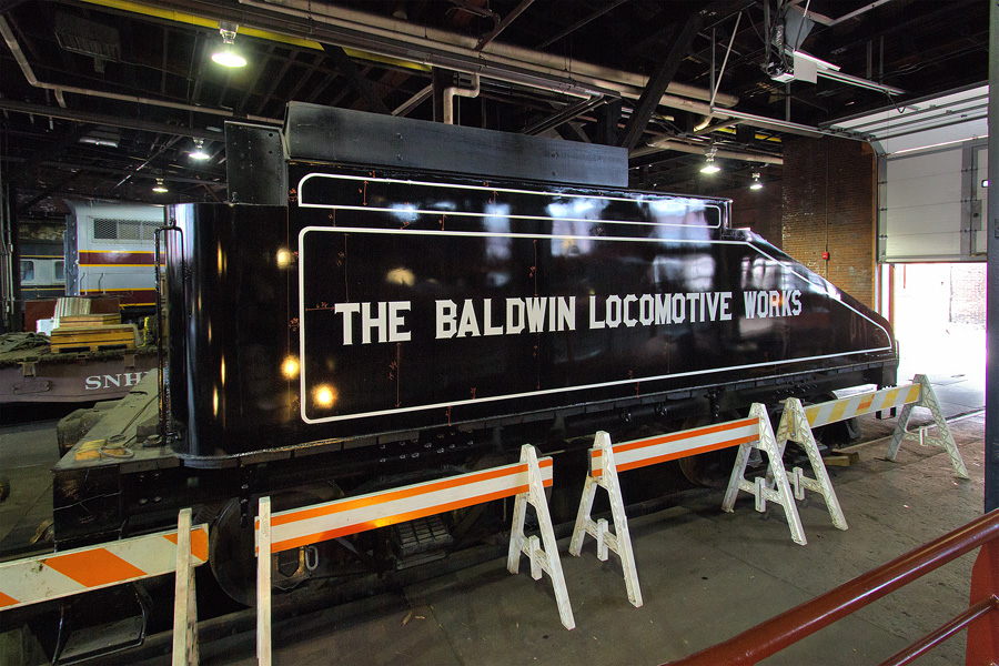 BLW 26 Tender Black LR.jpg