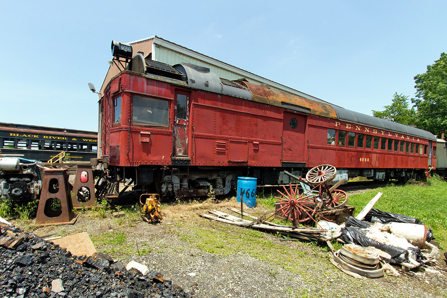 PRR 4666 Doodlebug LR.jpg