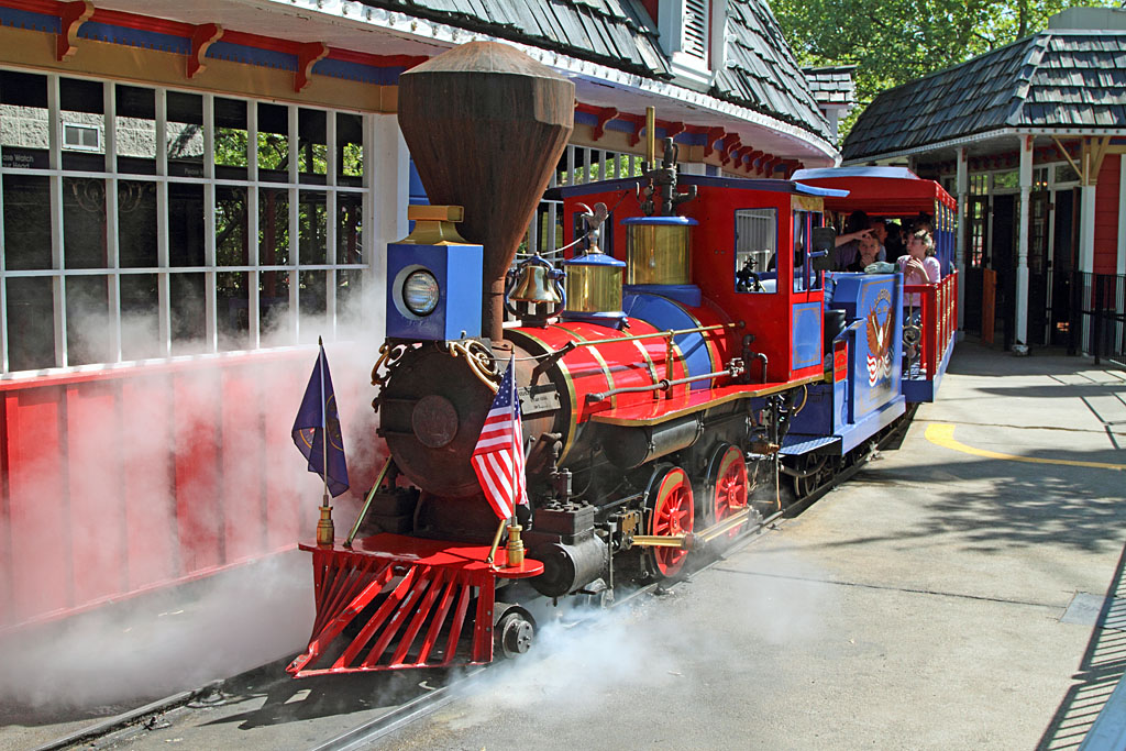 Lagoon Railroad.jpg