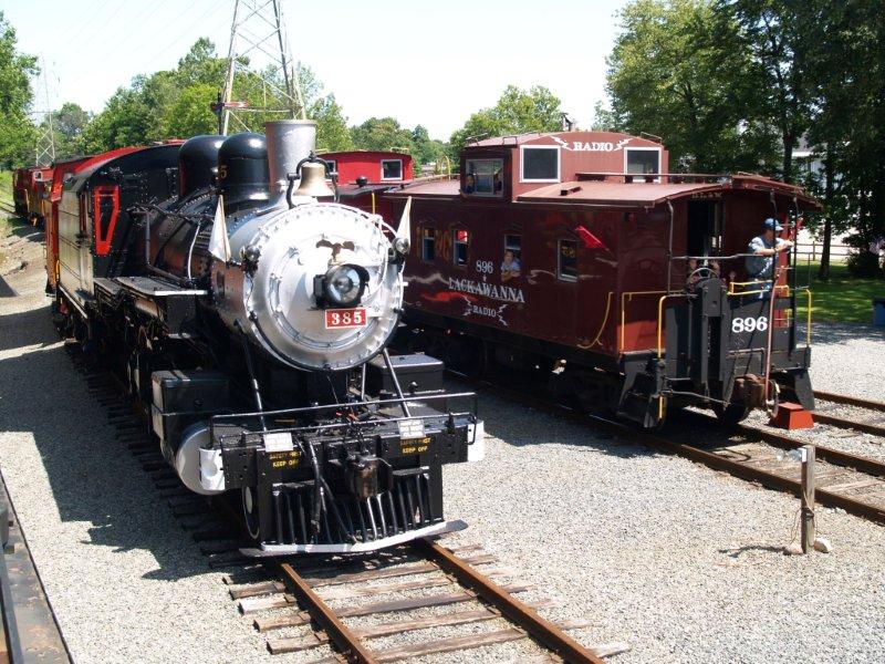 SR 385 at Whippany Railway Museum sm.jpg