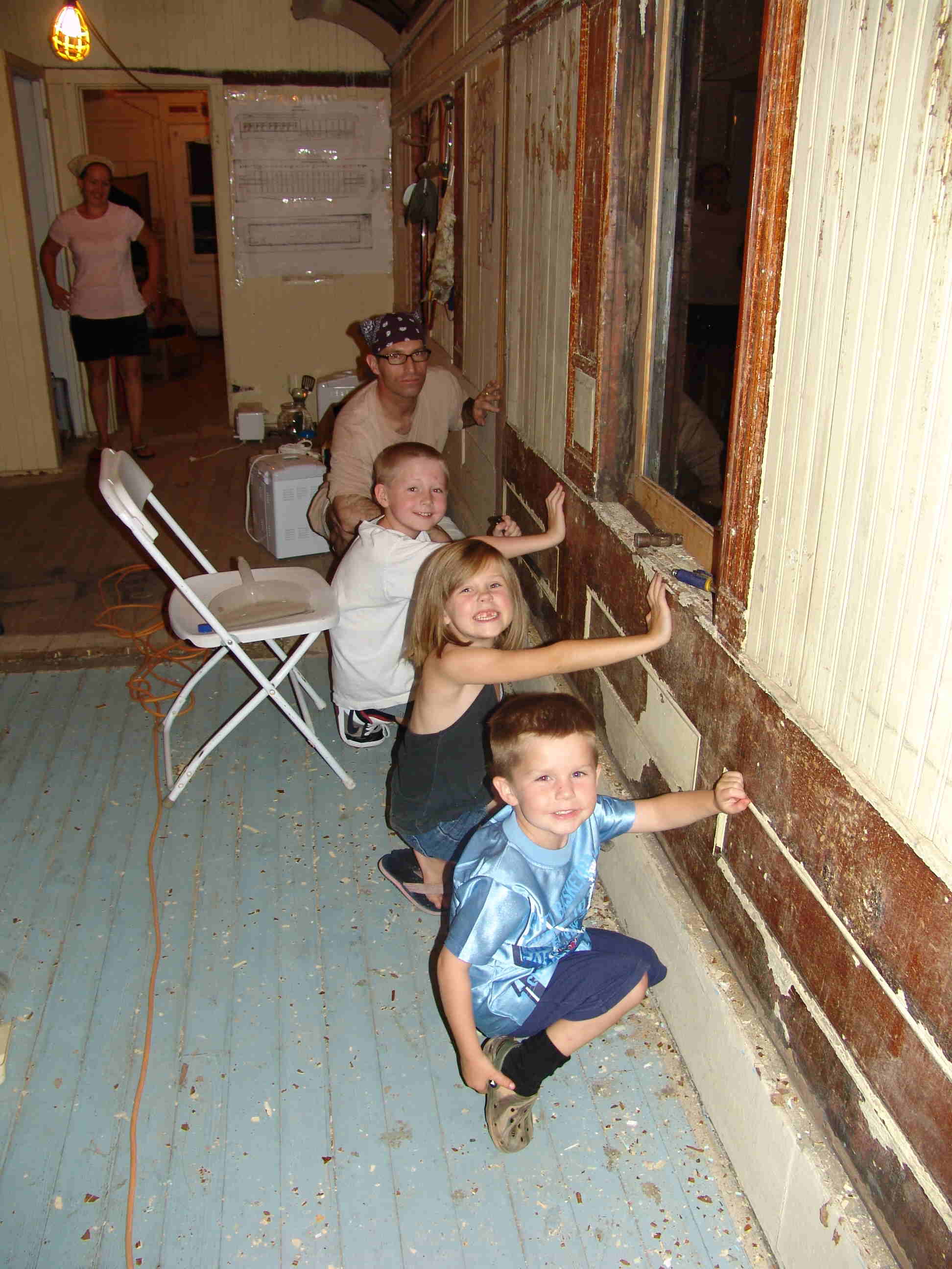 chipping crew small.jpg