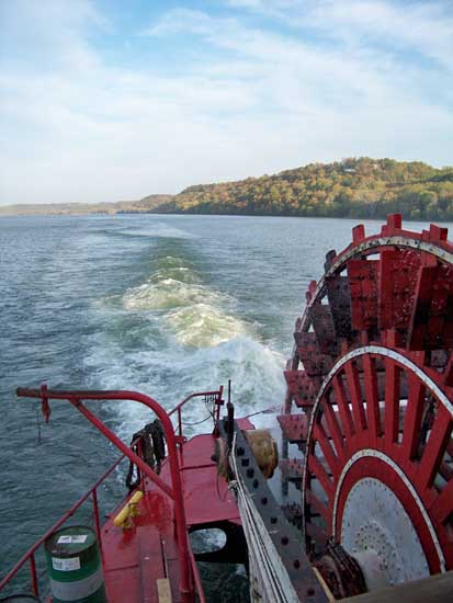 rollers and wheel small.jpg