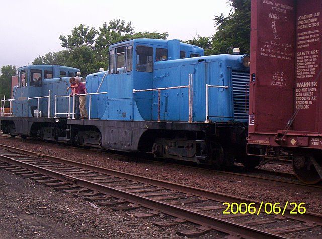 2006062623560418656.jpg