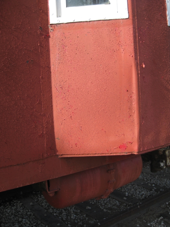 20140125_Photo_Brunswick_CabooseX423_PeelingPaint.jpg