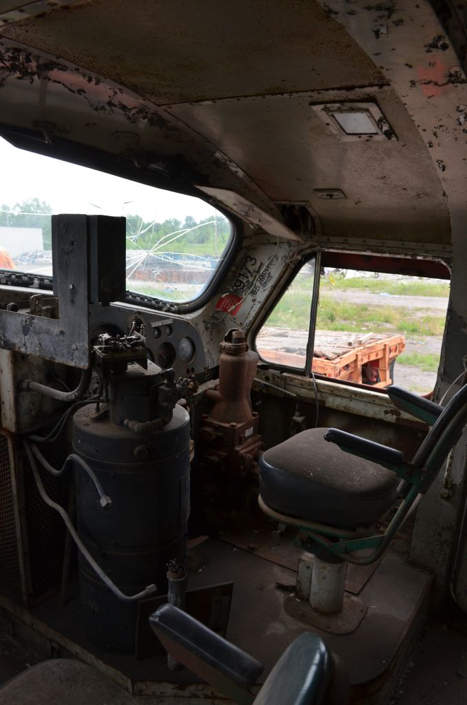 cab in1.jpg