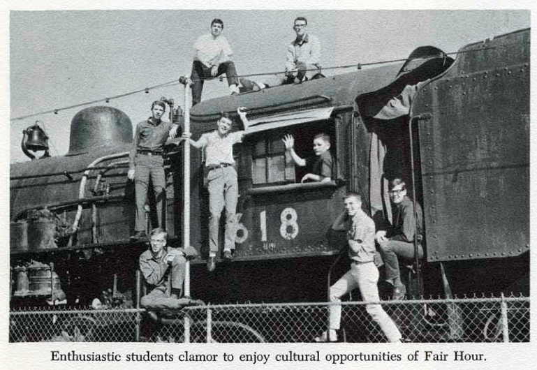 618 at Fairgrounds 1962.jpg