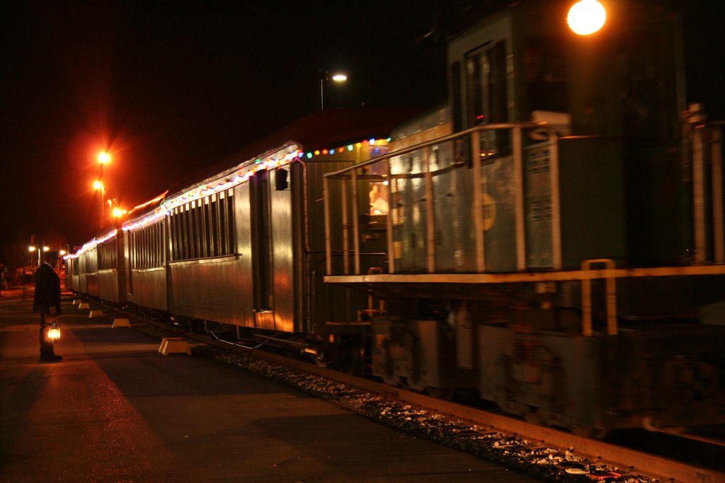 Polar Express 11-28.jpg