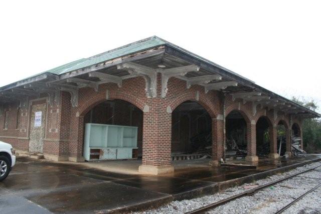DEPOT.jpg