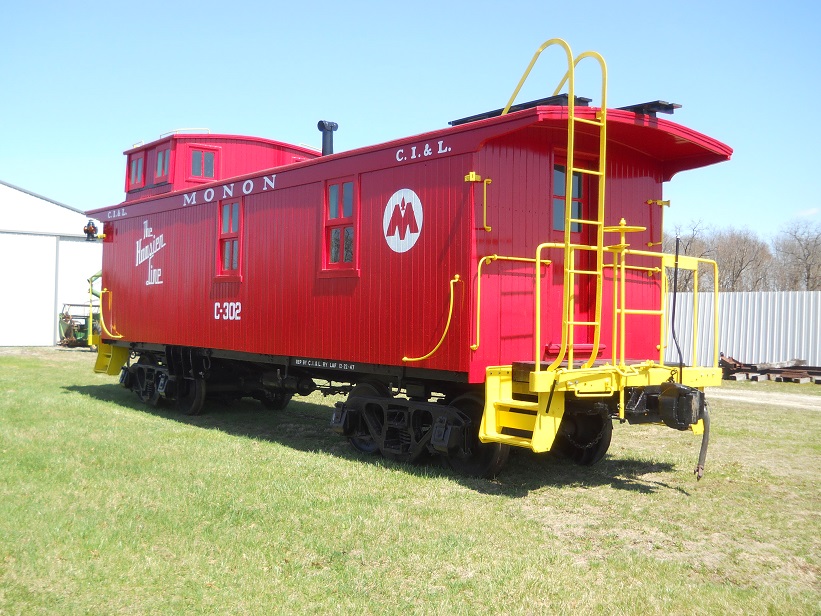 CI&L cabooses 4-11-15 003.JPG
