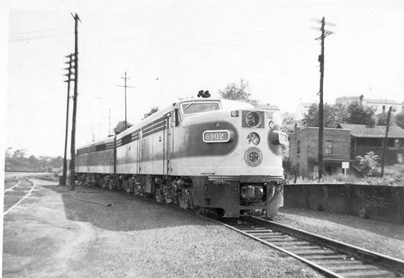 6902A.jpg