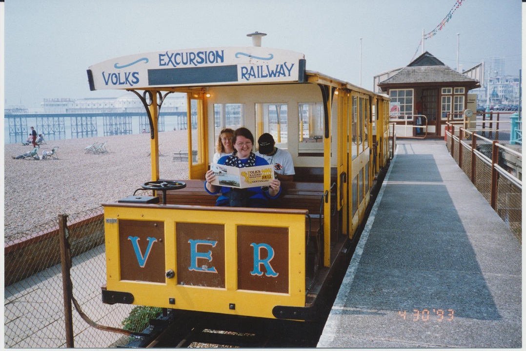 1993-16.jpg
