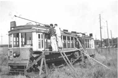 Click on image to enlarge.  All photos courtesy of the IRM.  All rights reserved.