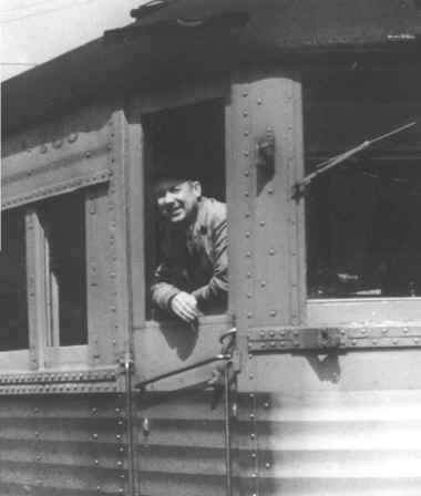 Click on image to enlarge.  All photos courtesy of the IRM.  All rights reserved.