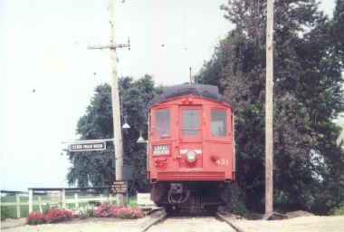 Click on image to enlarge.  All photos courtesy of the IRM.  All rights reserved.